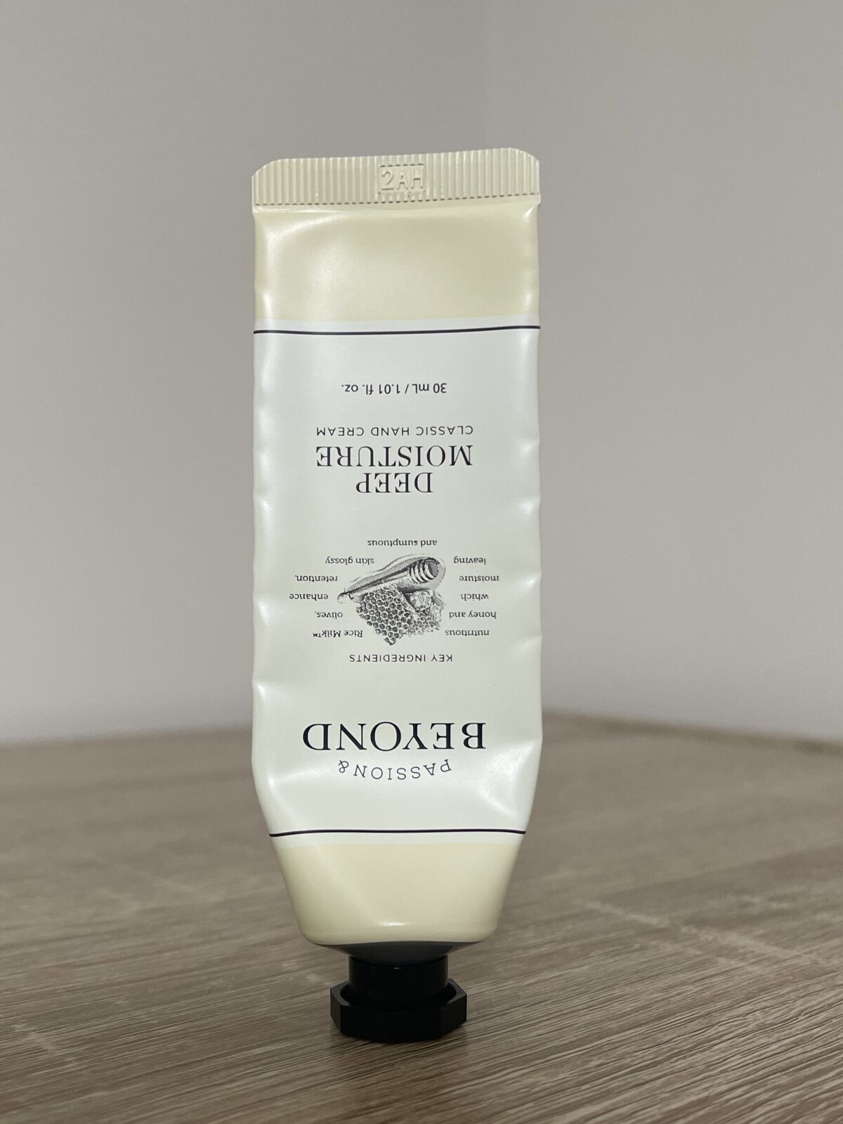 Deep moisture classic hand cream/Passion&Beyond/ハンドクリームを使ったクチコミ（1枚目）