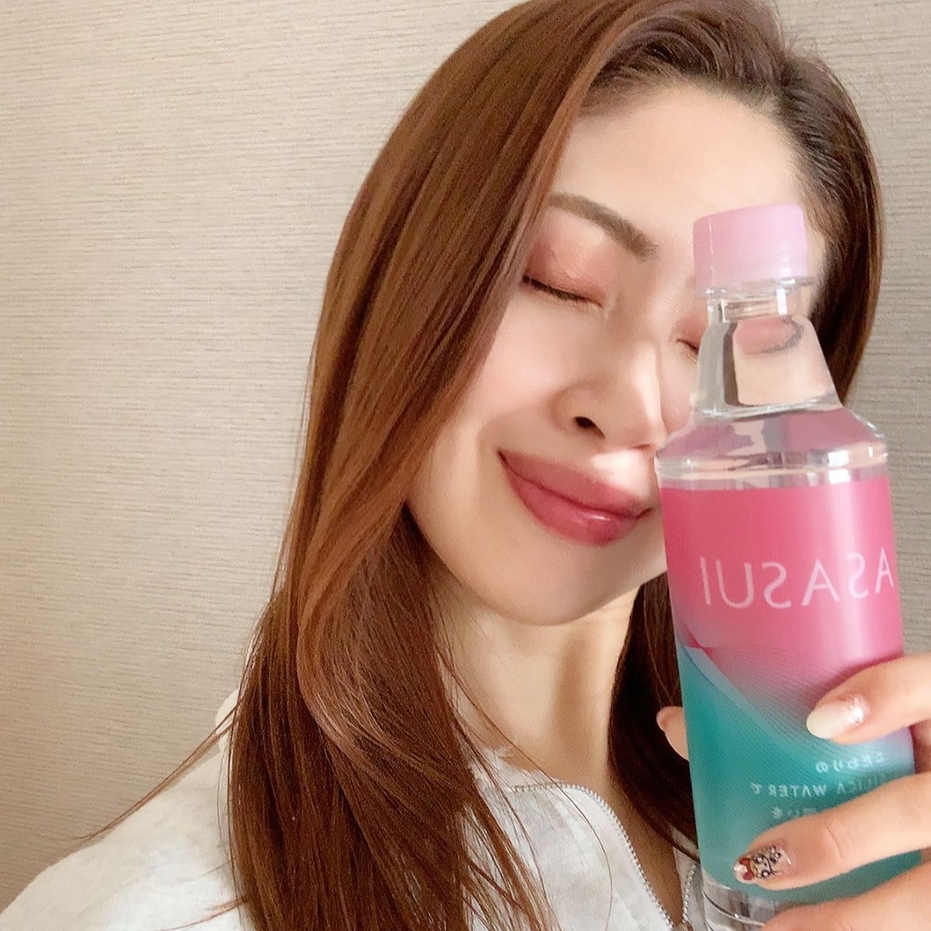 ズボラコスメヲタクちゃん on LIPS 「\ASASUIアサスイ/ASASUIは、天然の飲む美容水といわ..」(2枚目)