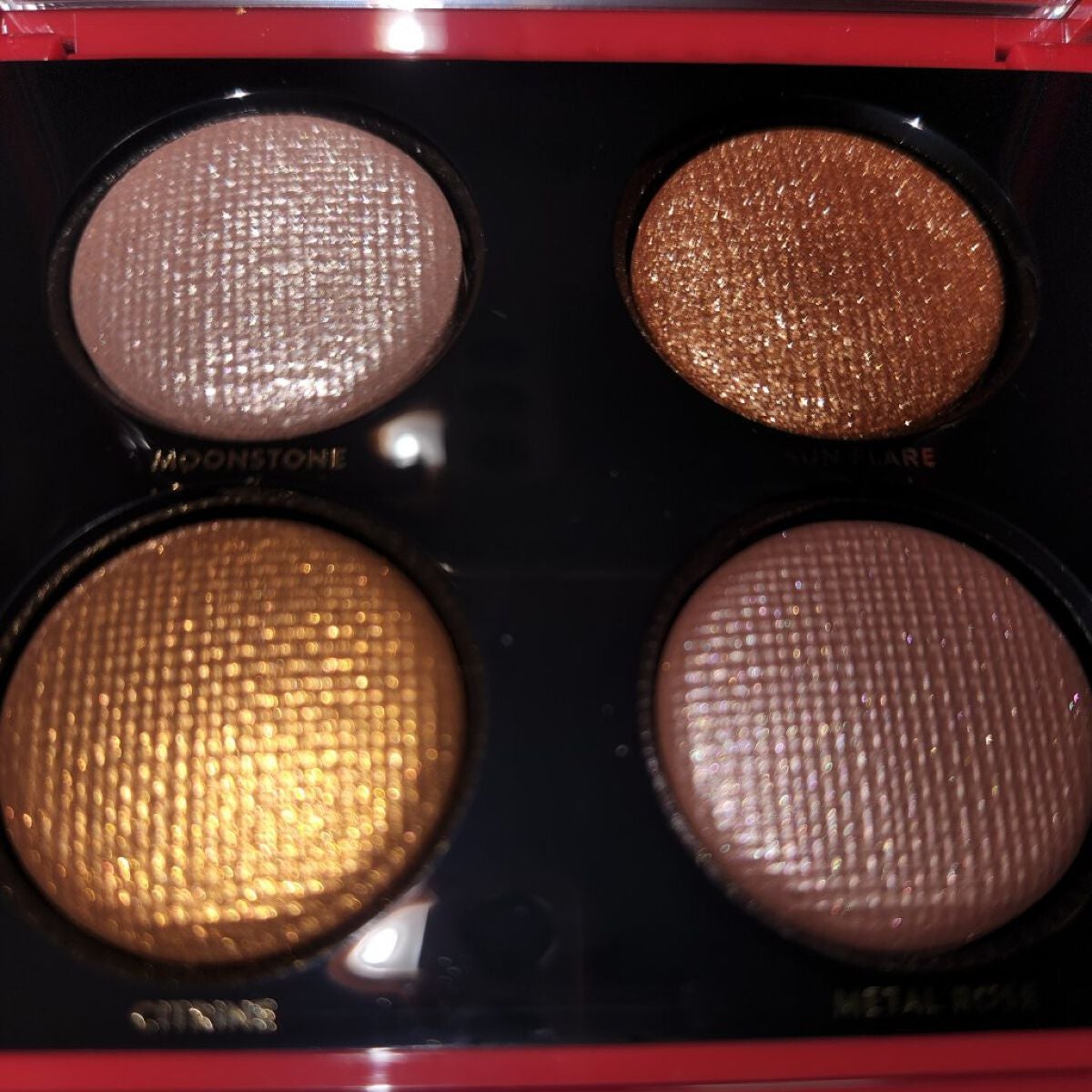 リュクス アイシャドウ クォード(STRUCK BY LUXE COLLECTION)/BOBBI BROWN/アイシャドウパレットを使ったクチコミ(4枚目)