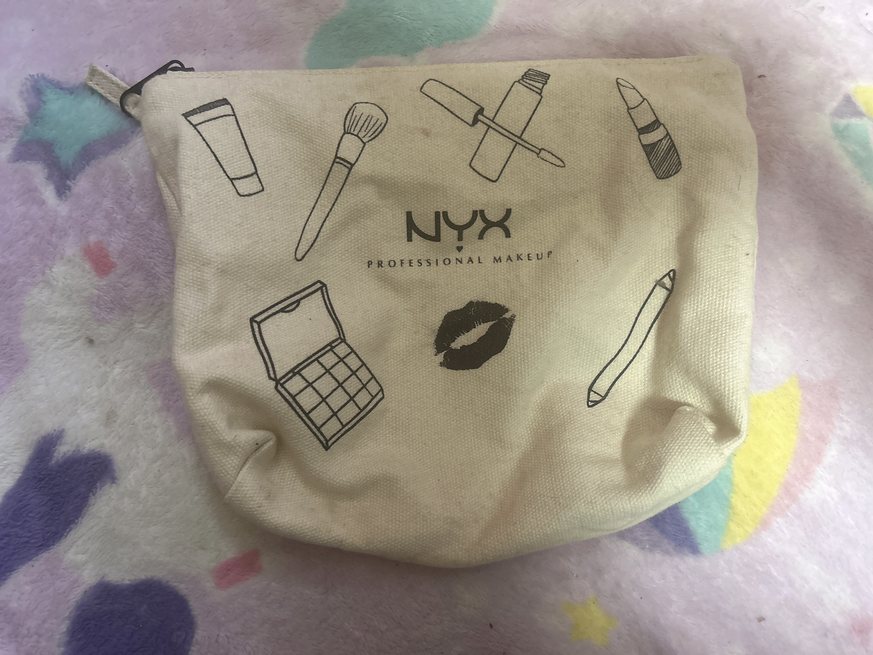 ポーチ/NYX Professional Makeup/化粧ポーチを使ったクチコミ（1枚目）