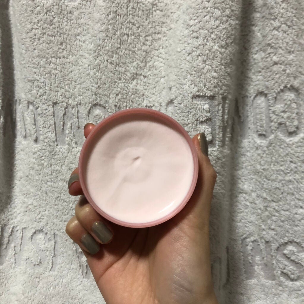 ボディバター ピンクグレープフルーツ/THE BODY SHOP/ボディクリームを使ったクチコミ(2枚目)