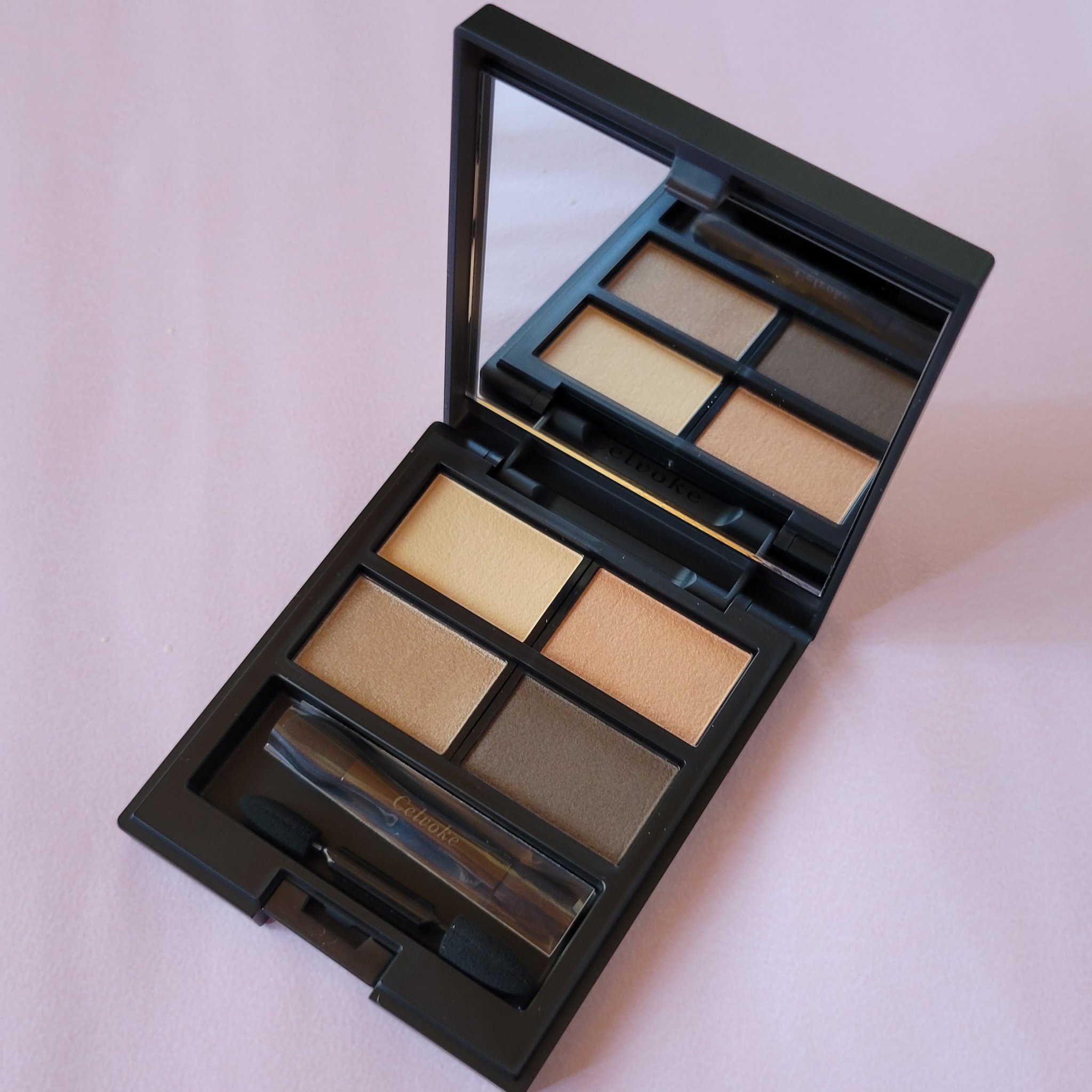 セルヴォーク ヴァティック アイパレット/Celvoke/アイシャドウパレットを使ったクチコミ（1枚目）