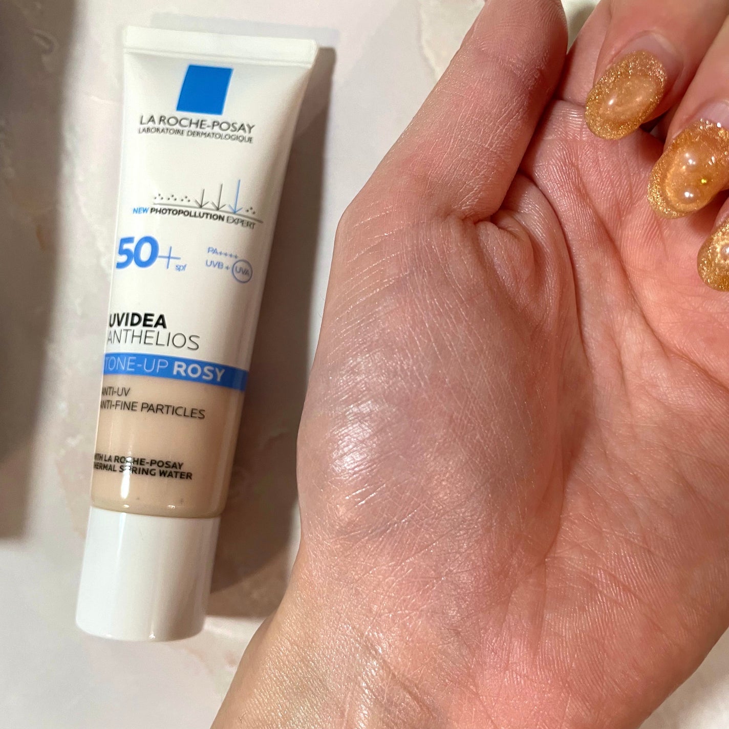 UVイデア XL プロテクショントーンアップ ローズ/ラ ロッシュ ポゼ/日焼け止めクリームを使ったクチコミ(4枚目)