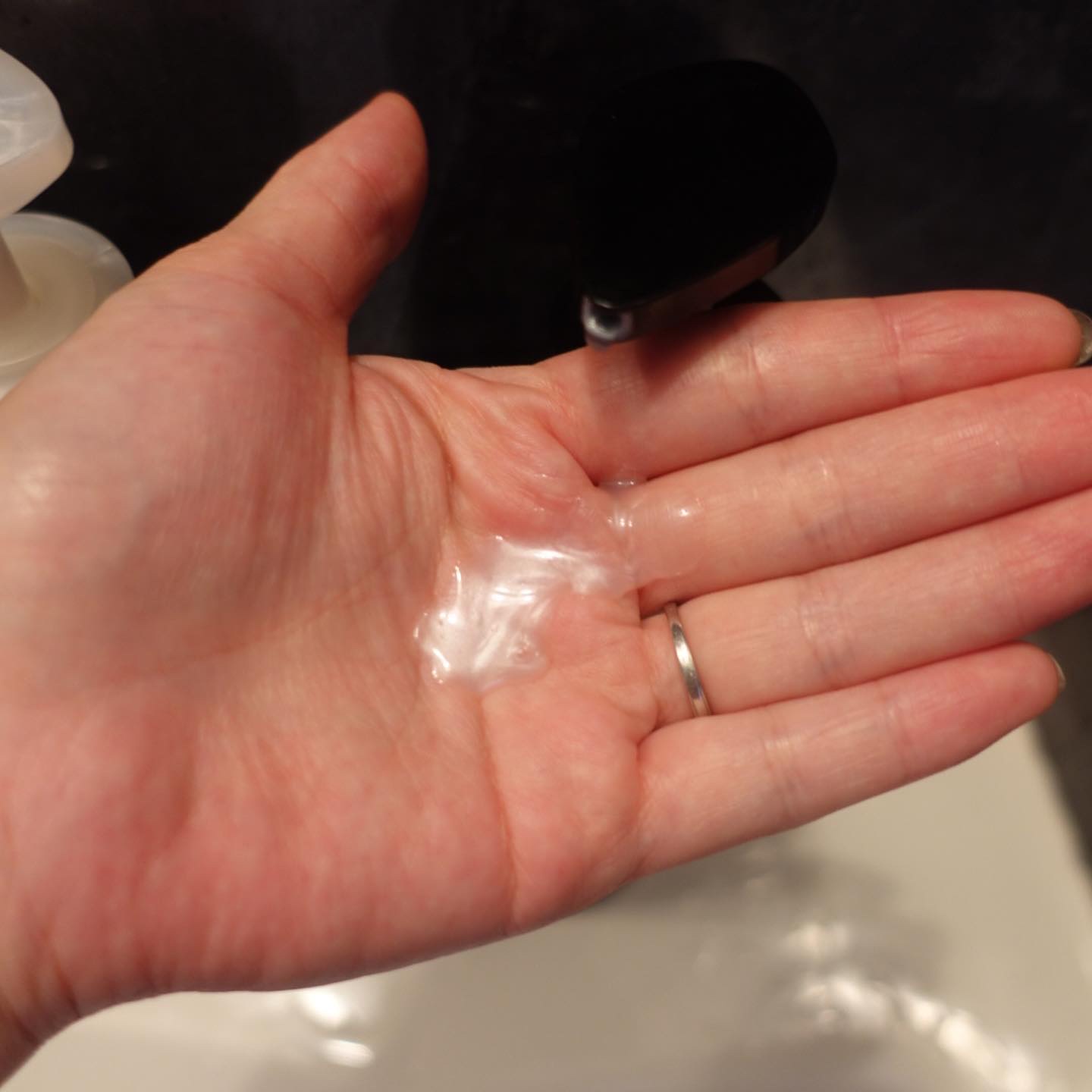 パフューム エレガンスアンバー シャンプー&コンディショナー/KERASYS/シャンプー・コンディショナーを使ったクチコミ（2枚目）