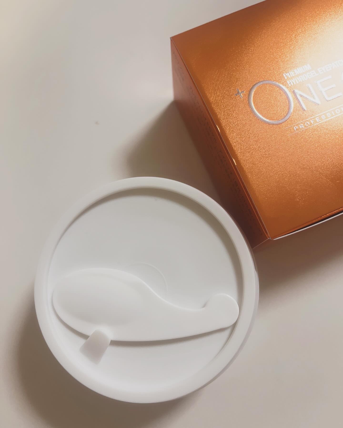 プレミアム ハイドロゲルアイパッチ/+OneC(プラワンシー)/アイケア・アイクリームを使ったクチコミ（2枚目）