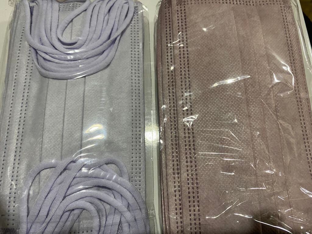 ゆた on LIPS 「血色マスク色比較✨外箱を捨ててしまって詳細がわからないので載せ..」(2枚目)