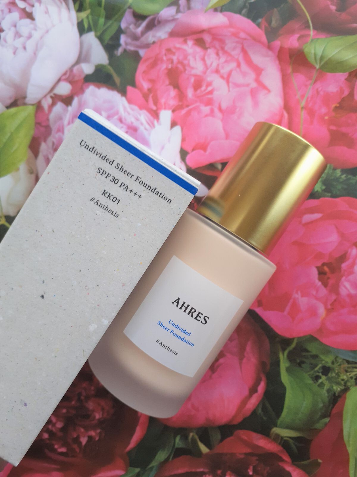 アンディヴァイデッド シアーファンデーション/アーレス/リキッドファンデーションを使ったクチコミ(3枚目)