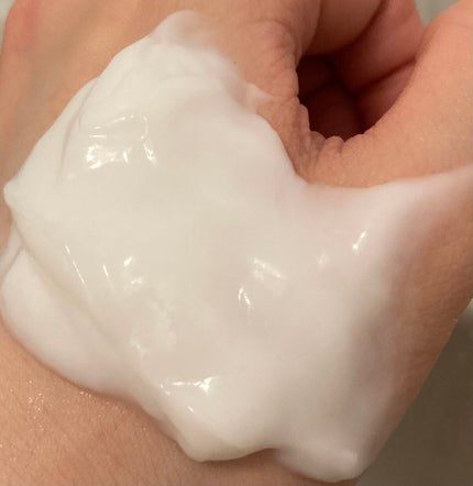 ザビューティ うるツヤチャージヘアパック/エッセンシャル/ヘアマスク・ヘアパックを使ったクチコミ(2枚目)