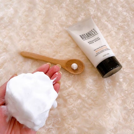 ボタニカルフェイスウォッシュ デューイーモイスチャー/BOTANIST/洗顔フォームを使ったクチコミ(4枚目)