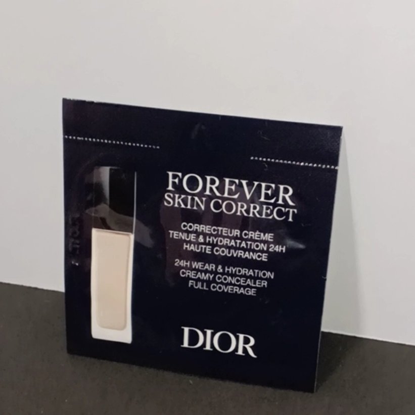 ディオールスキン フォーエヴァー フルイド グロウ/Dior/リキッドファンデーションを使ったクチコミ（3枚目）