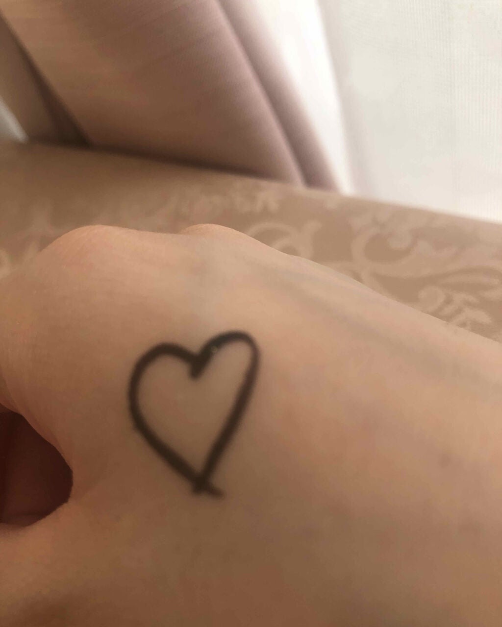 EYE OPENING LINER/UZU BY FLOWFUSHI/リキッドアイライナーを使ったクチコミ(2枚目)