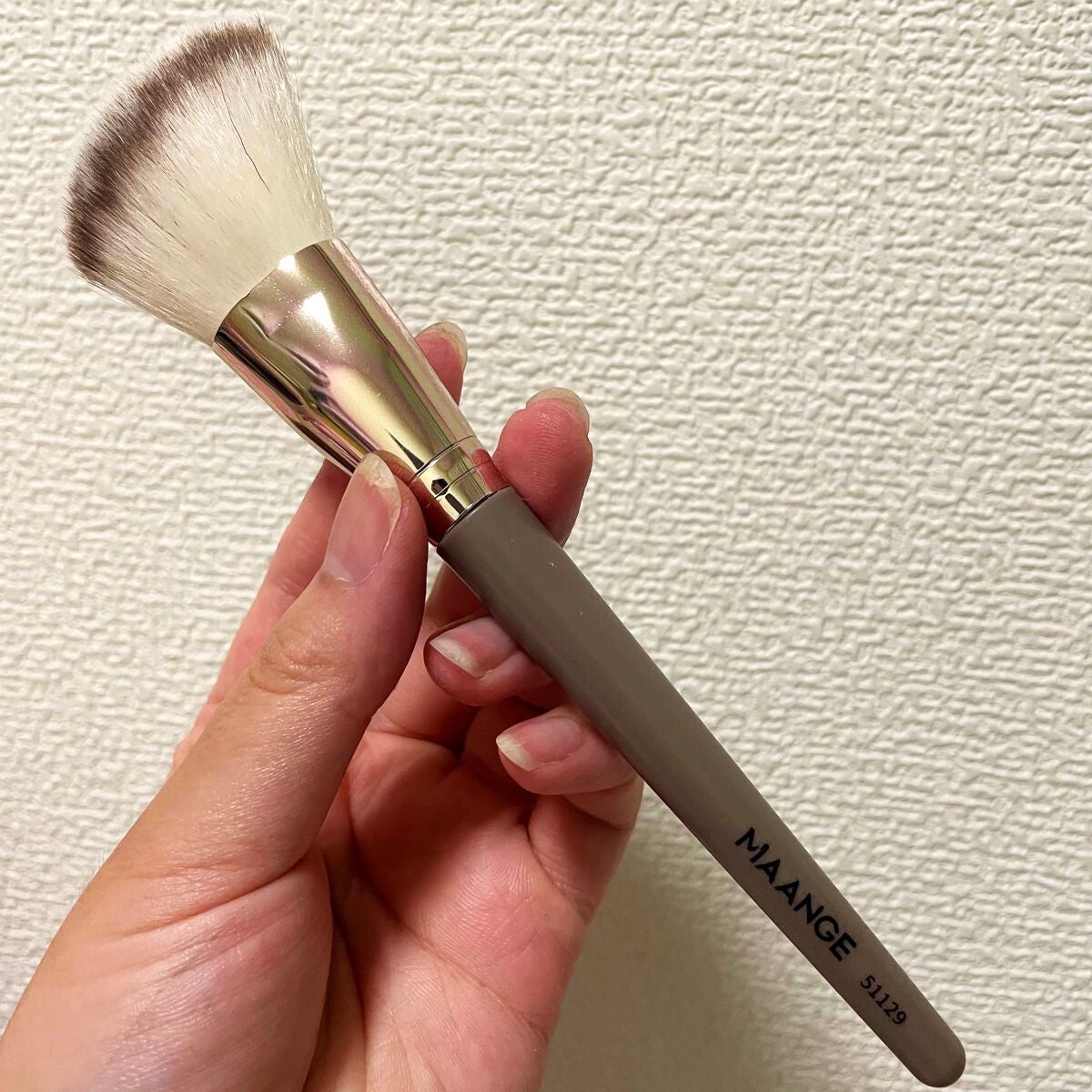 シェリー on LIPS 「安すぎません…???なSHEINで大きめブラシ3本セット購入し..」(4枚目)