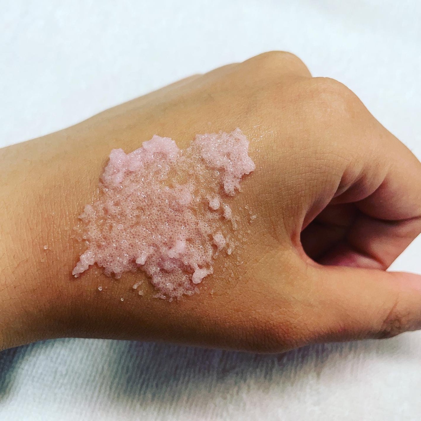 Q+Me スウィート ボム タラソ スクラブ/AGARISM/バストケア・ヒップケアを使ったクチコミ(5枚目)