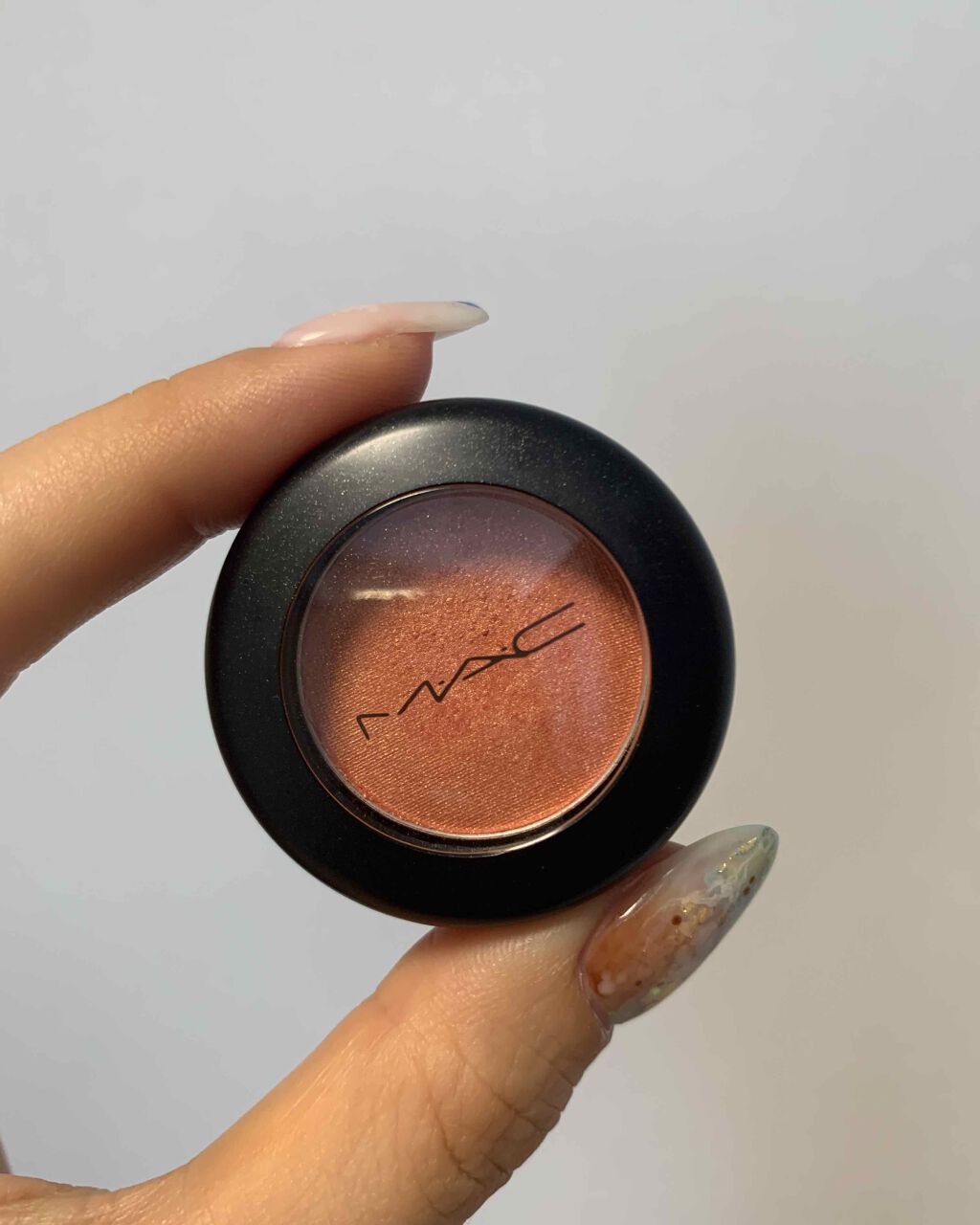 スモール アイシャドウ/M・A・C/単色アイシャドウを使ったクチコミ(1枚目)