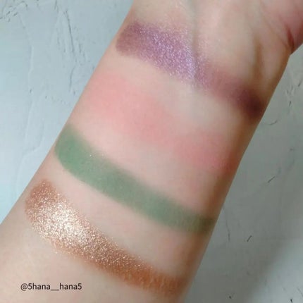 アイシャドウ × 8 (M・A・C × ストレンジャー シングス コレクション) ホーキンズ クラス オブ 1986 アイ パレット/M・A・C/アイシャドウパレットの画像