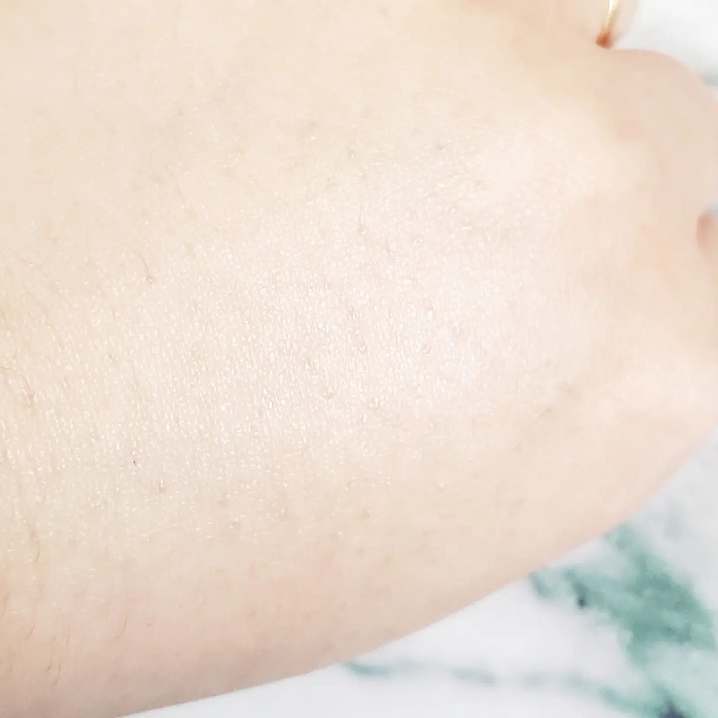 ダルバ ウォータフル エッセンス サンクリーム/ダルバ/日焼け止めクリームを使ったクチコミ（3枚目）