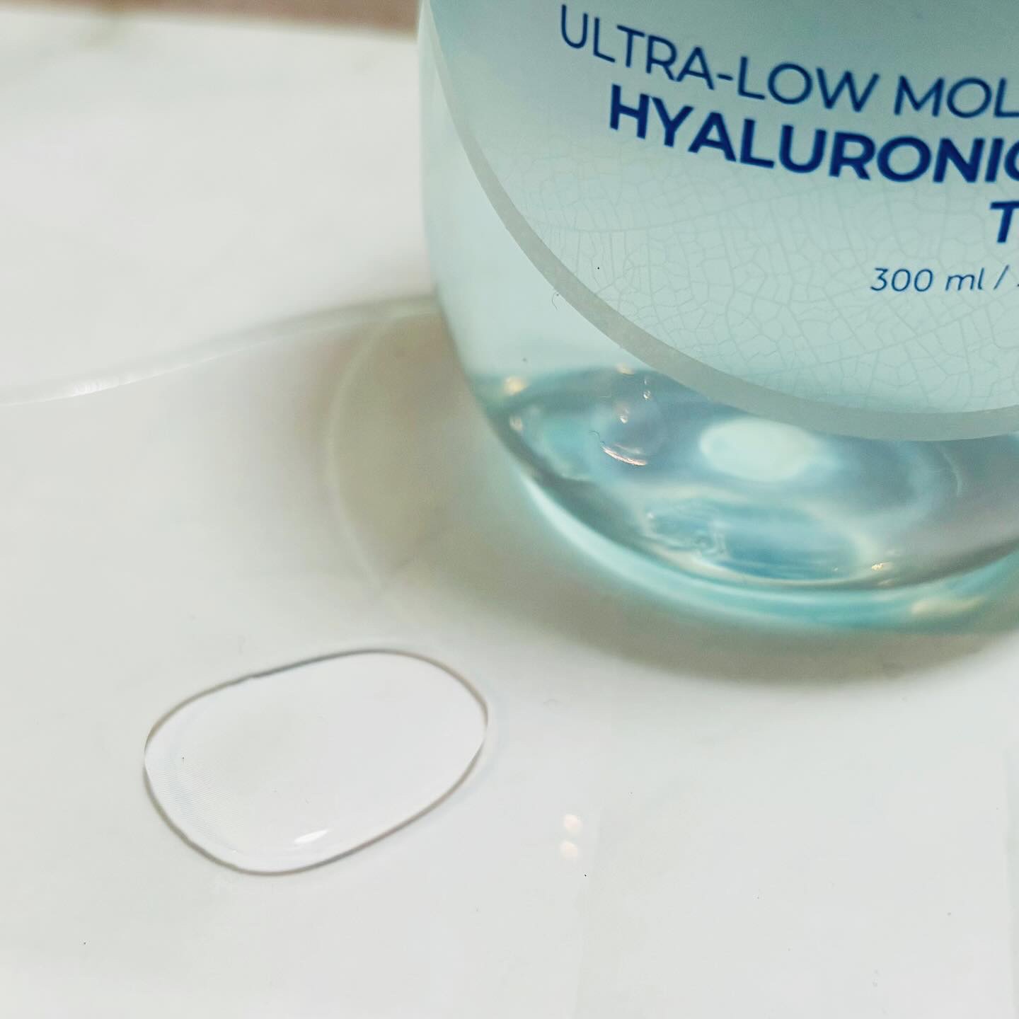 Isntree 超低分子ヒアルロン酸トナーのクチコミ「Isntree
超低分子ヒアルロン酸トナー
300ml
2290円（税込）
※現Qoo10価格.....」（3枚目）