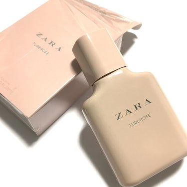 ZARA TUBE ROSE  チューベローズ オードトワレ
￥1590

値段もお手頃なので買ってみました

きつい香水は苦手なのですが　甘い女の子ー❁⃘*.ﾟって感じの香りで好みです。
量を間違える