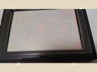 ライトリフレクティング プリズマティックパウダー/NARS/プレストパウダーを使ったクチコミ（1枚目）