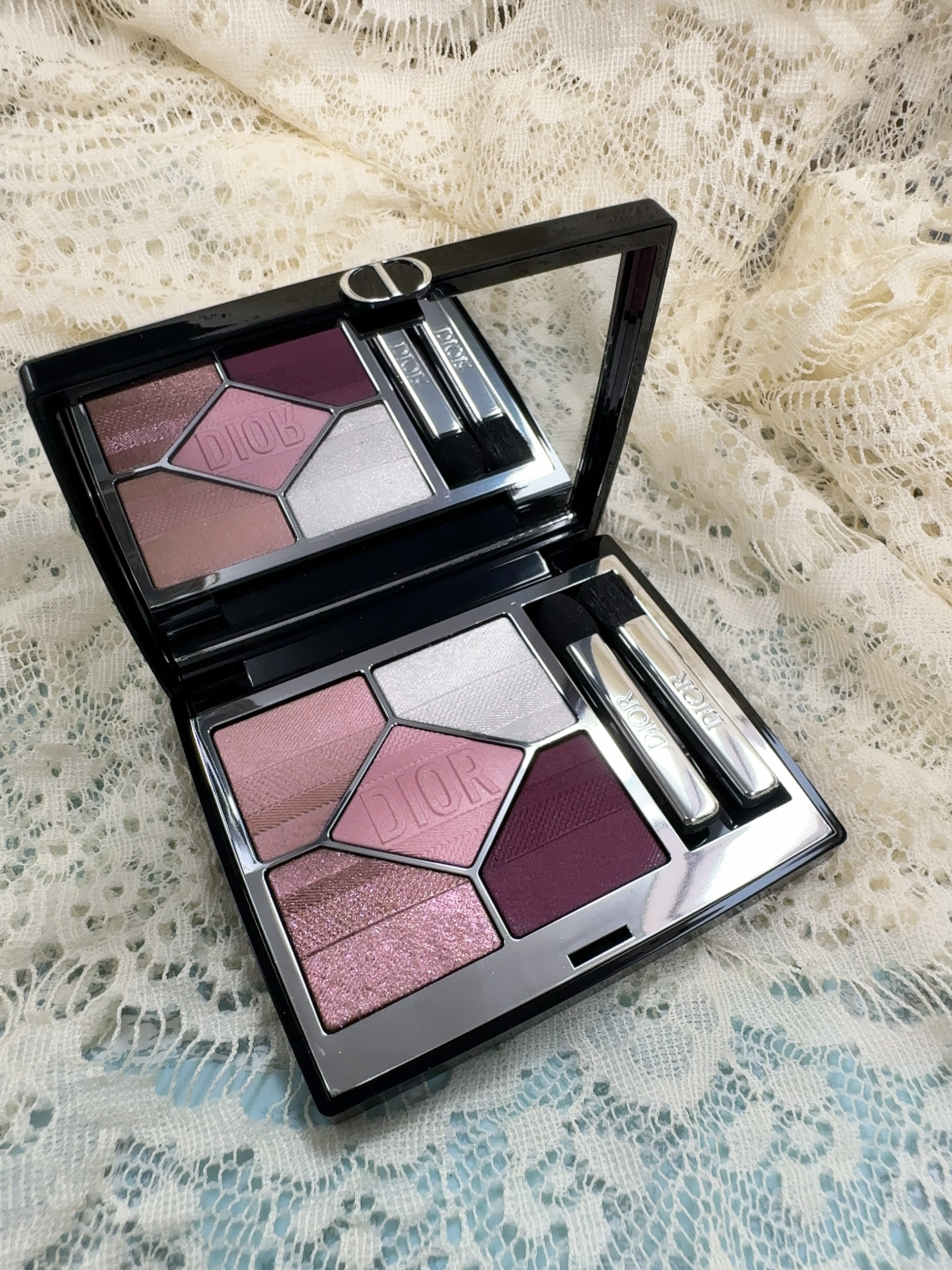 【旧】ディオールショウ サンク クルール（プラン ドゥ パリ コレクション限定品）/Dior/アイシャドウを使ったクチコミ（2枚目）