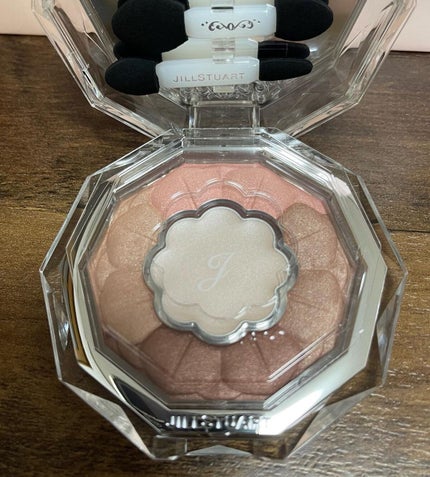 ジルスチュアート イルミネイティング セラムプライマー/JILL STUART/化粧下地を使ったクチコミ(5枚目)