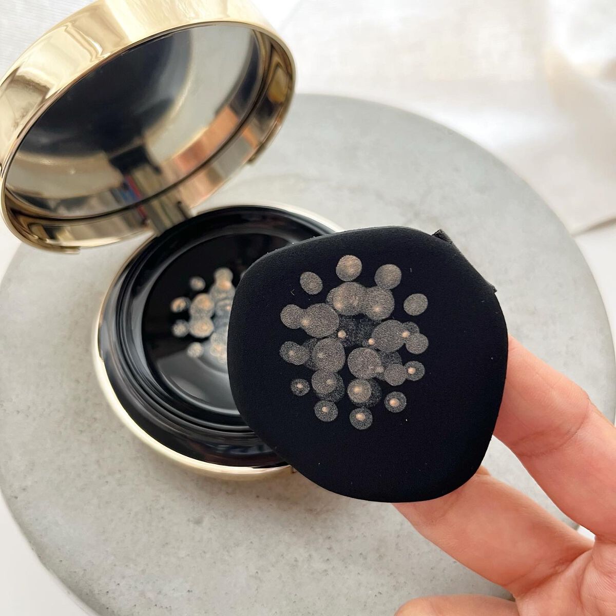 プレミアムニードルファンデーション/ジュエリアプレミアム/クッションファンデーションを使ったクチコミ(3枚目)