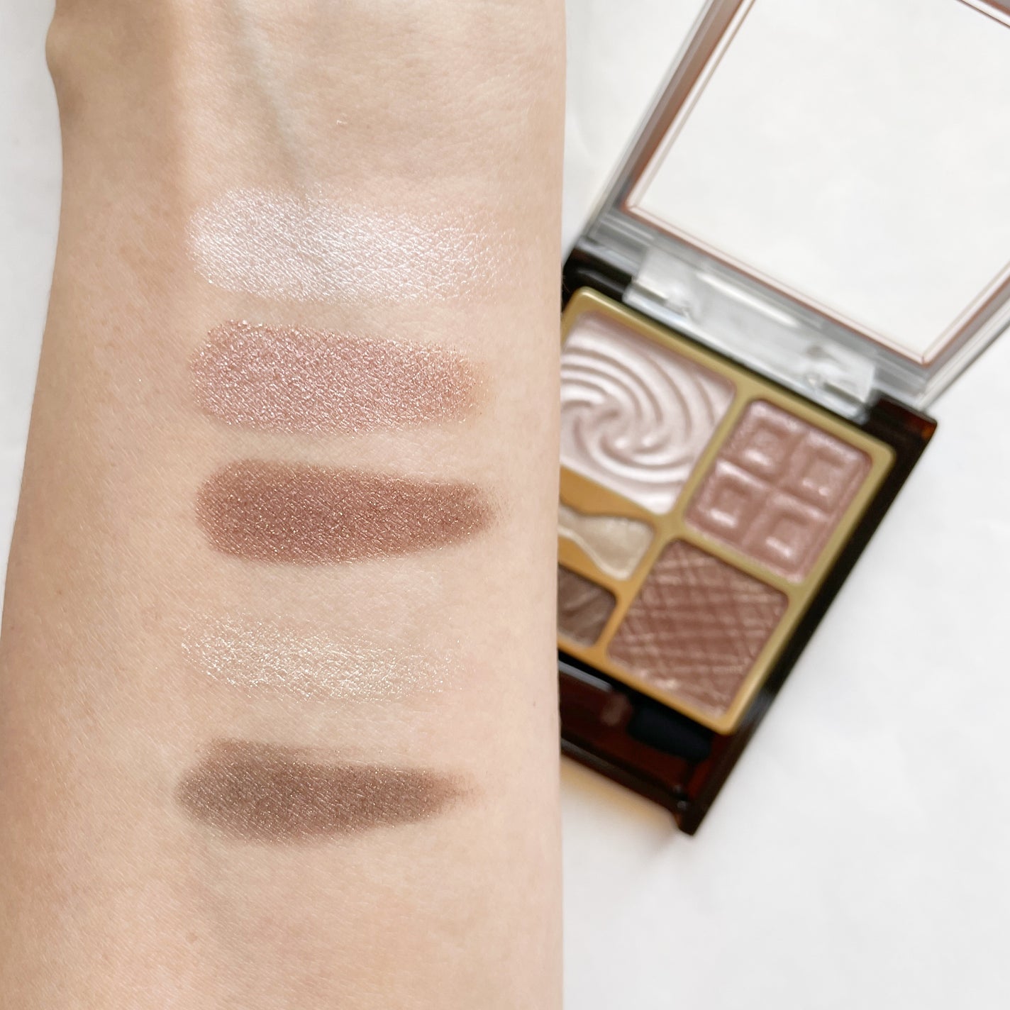 プレミアムガトーシャドウ/スウィーツ スウィーツ/アイシャドウパレットを使ったクチコミ(3枚目)