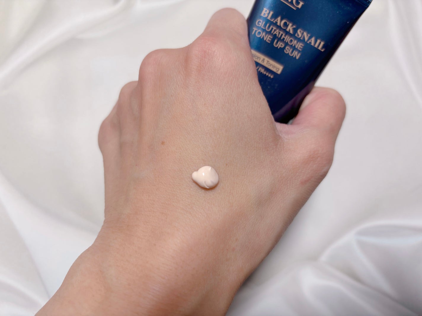 ブラックスネイルグルタチオントーンアップサン/Dr.G/日焼け止めクリームを使ったクチコミ(4枚目)