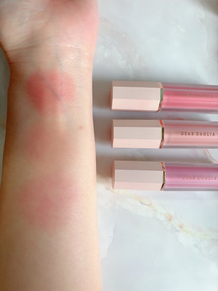 ペタルドロップリキッドブラッシャー/DEAR DAHLIA/リキッドチークを使ったクチコミ(4枚目)
