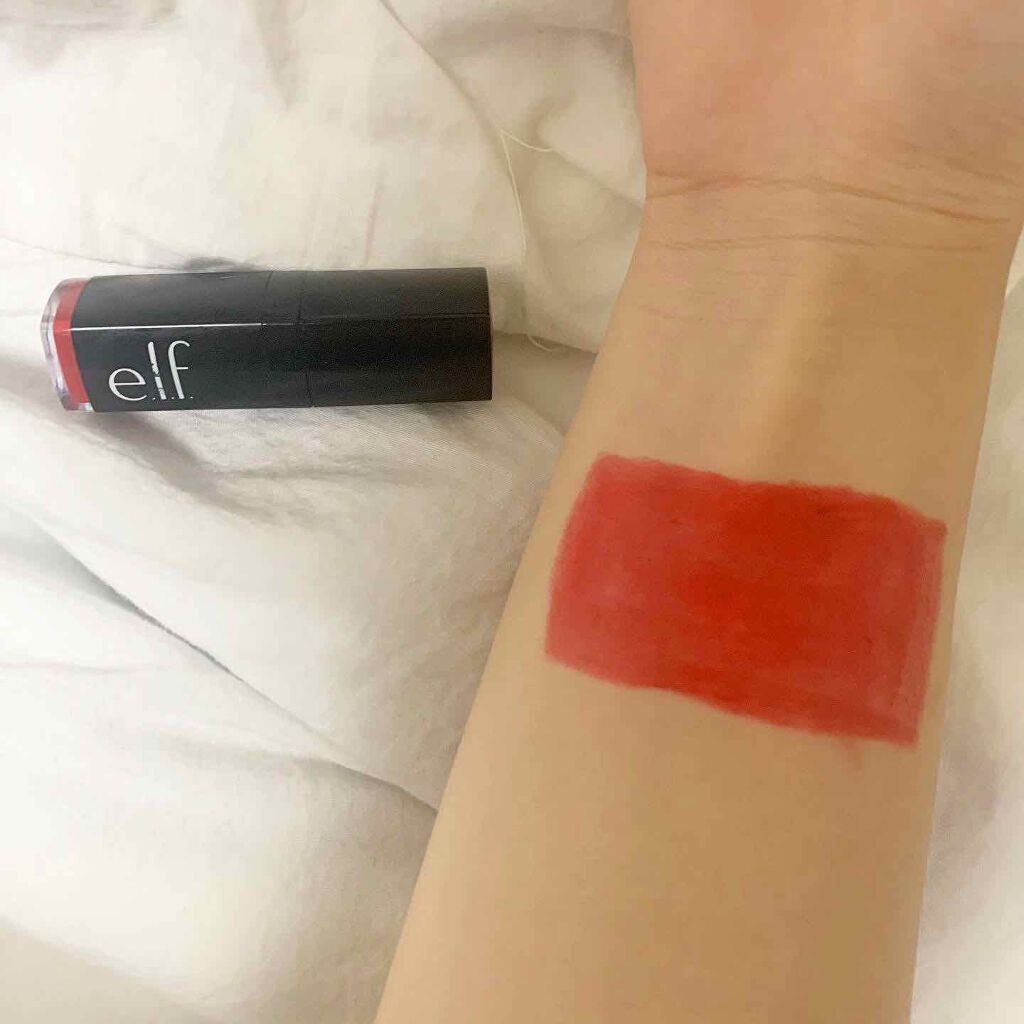 ぴょんた on LIPS 「友達がお土産でくれたリップ・・マットで濃くはっきり色も..」(1枚目)