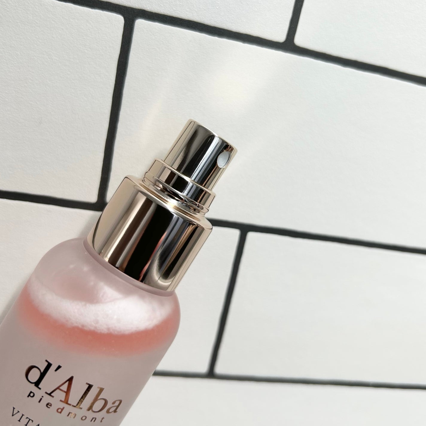 ダルバ ホワイトトリュフバイタルスプレーセラム/ダルバ/ミスト状化粧水を使ったクチコミ(2枚目)