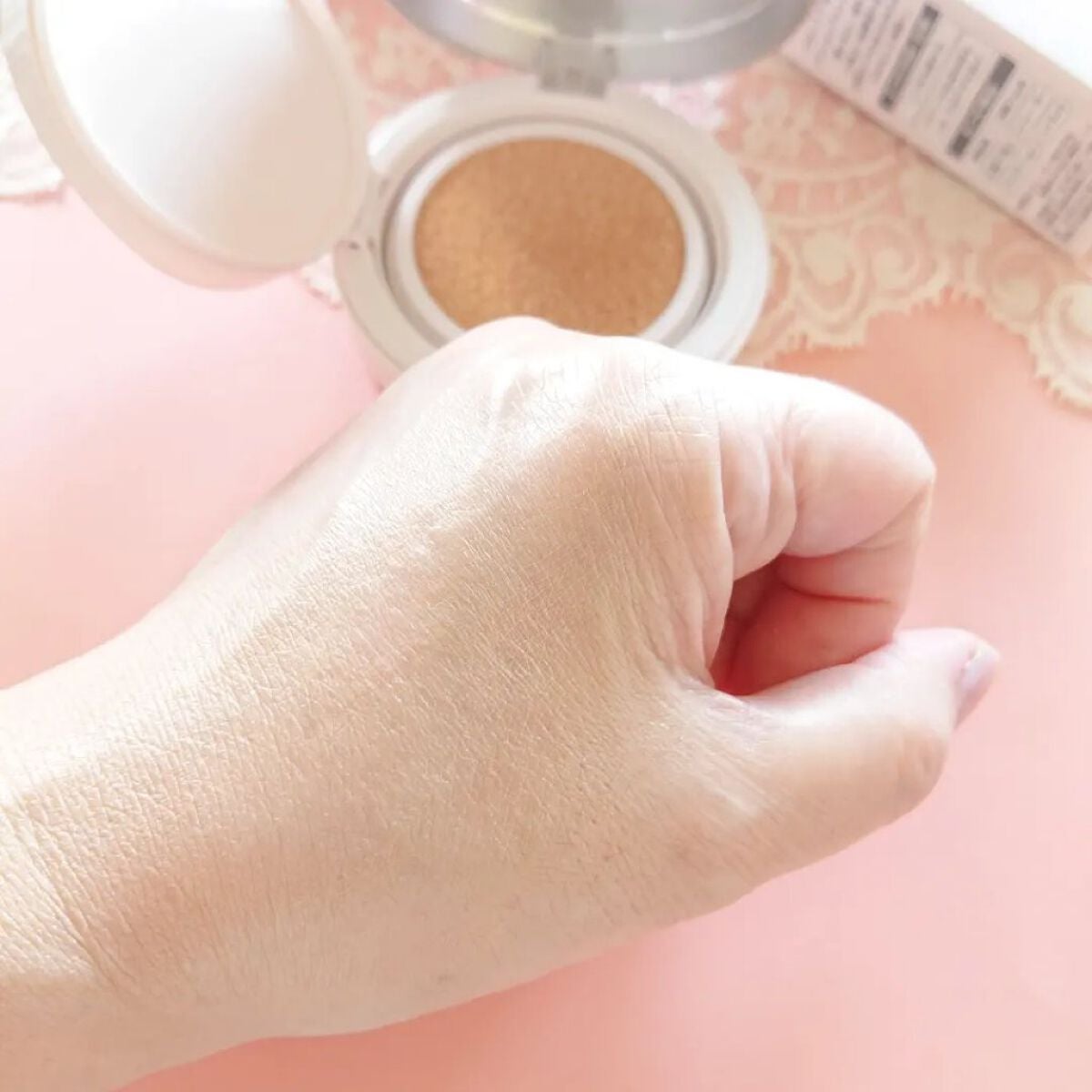 リンクルホワイトクッションファンデーション/コラリッチ/クッションファンデーションを使ったクチコミ(5枚目)