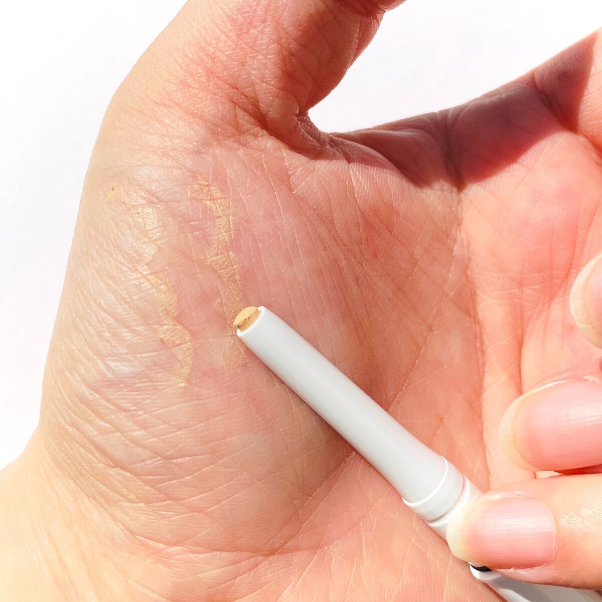 アイセラムコンシーラー/ティンカーウィンク/ペンシルコンシーラーを使ったクチコミ（3枚目）