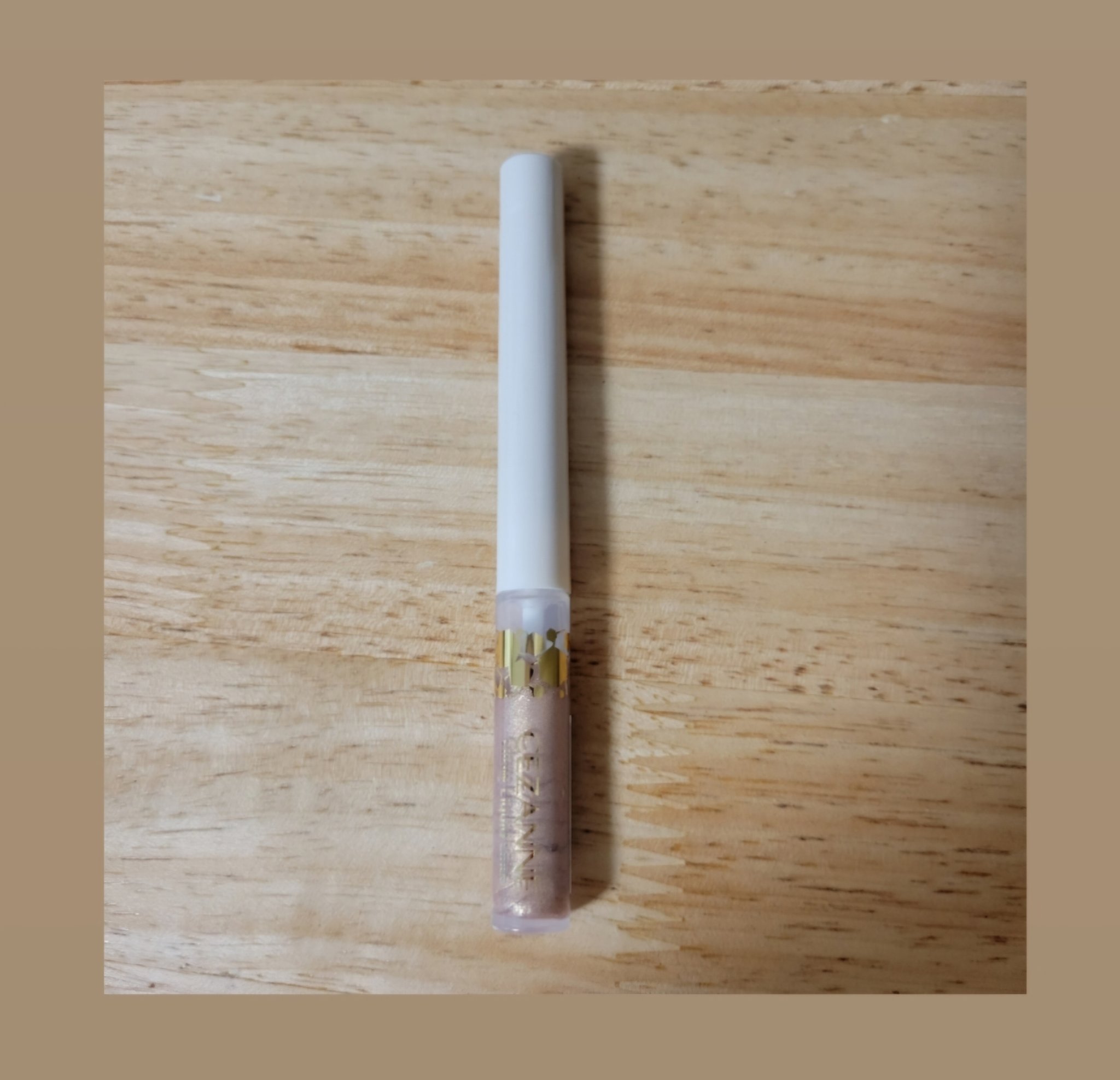 グロウリキッドライナー 20 ムーンベージュ/CEZANNE/リキッドアイライナーを使ったクチコミ（2枚目）