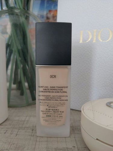 ディオールスキン フォーエヴァー フルイド マット/Dior/リキッドファンデーションを使ったクチコミ（2枚目）