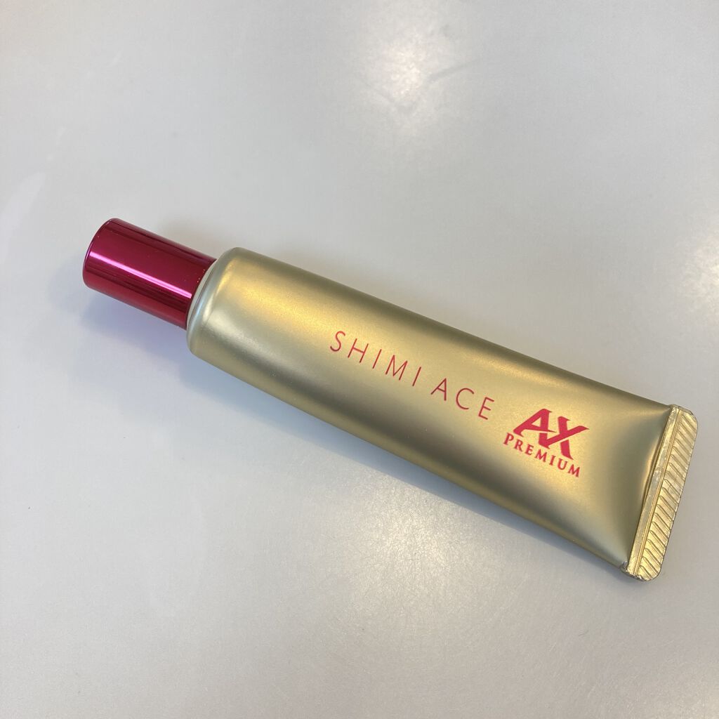 シミエース 薬用シミエースAX Premiumのクチコミ「こんにちは！日本化粧品検定1級のrihoです♡

今日は、シミが気になり出した人におすすめのコ.....」（3枚目）