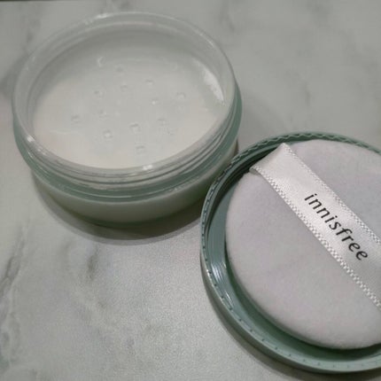 ノーセバム ミネラルパウダー N/innisfree/ルースパウダーを使ったクチコミ(2枚目)