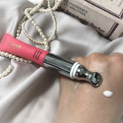 アイキュット マッサージャークリーム/AGARISM/アイケア・アイクリームを使ったクチコミ(3枚目)