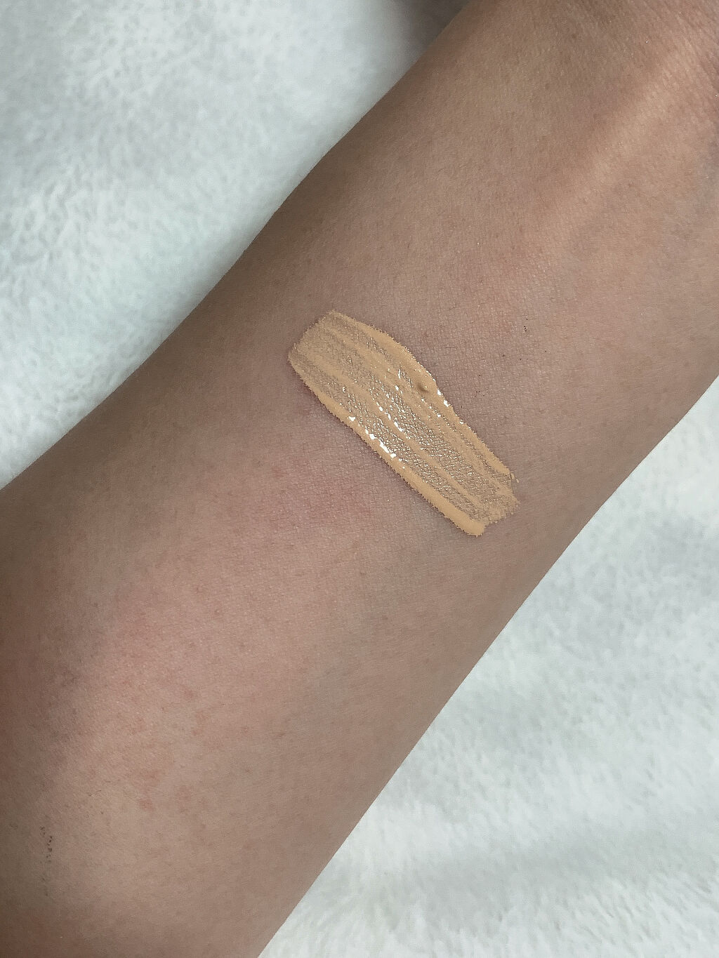 UR GLAM　COVER＆HIGHLIGHT CONCEALER/U R GLAM/リキッドコンシーラーを使ったクチコミ（2枚目）