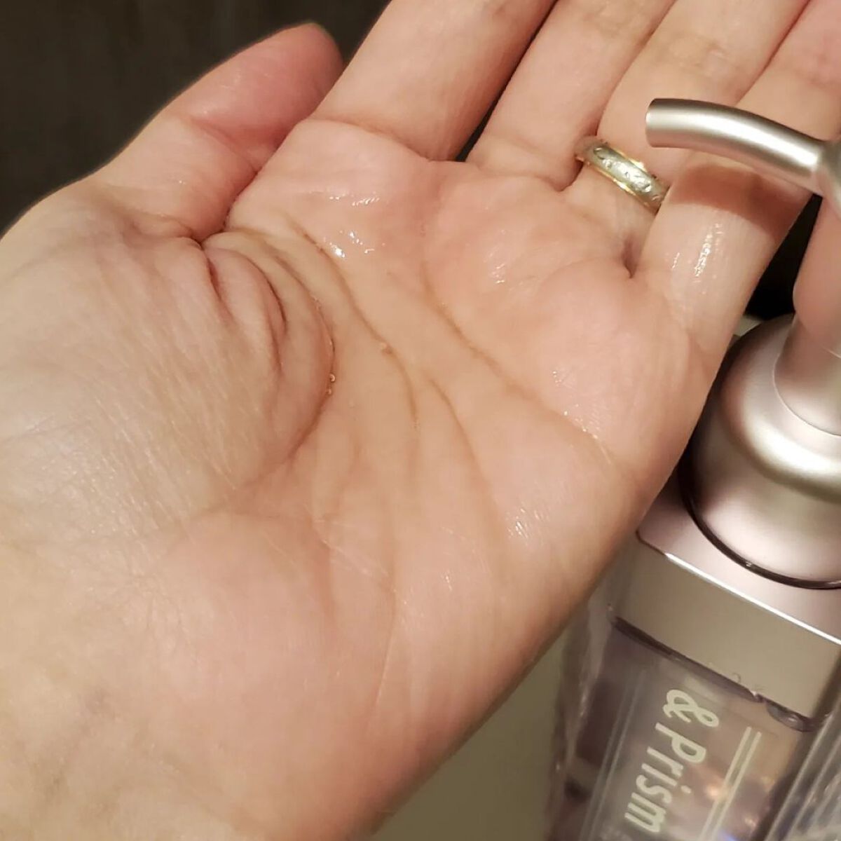 ミラクル シャイン ヘアオイル/&Prism/ヘアオイルを使ったクチコミ（2枚目）