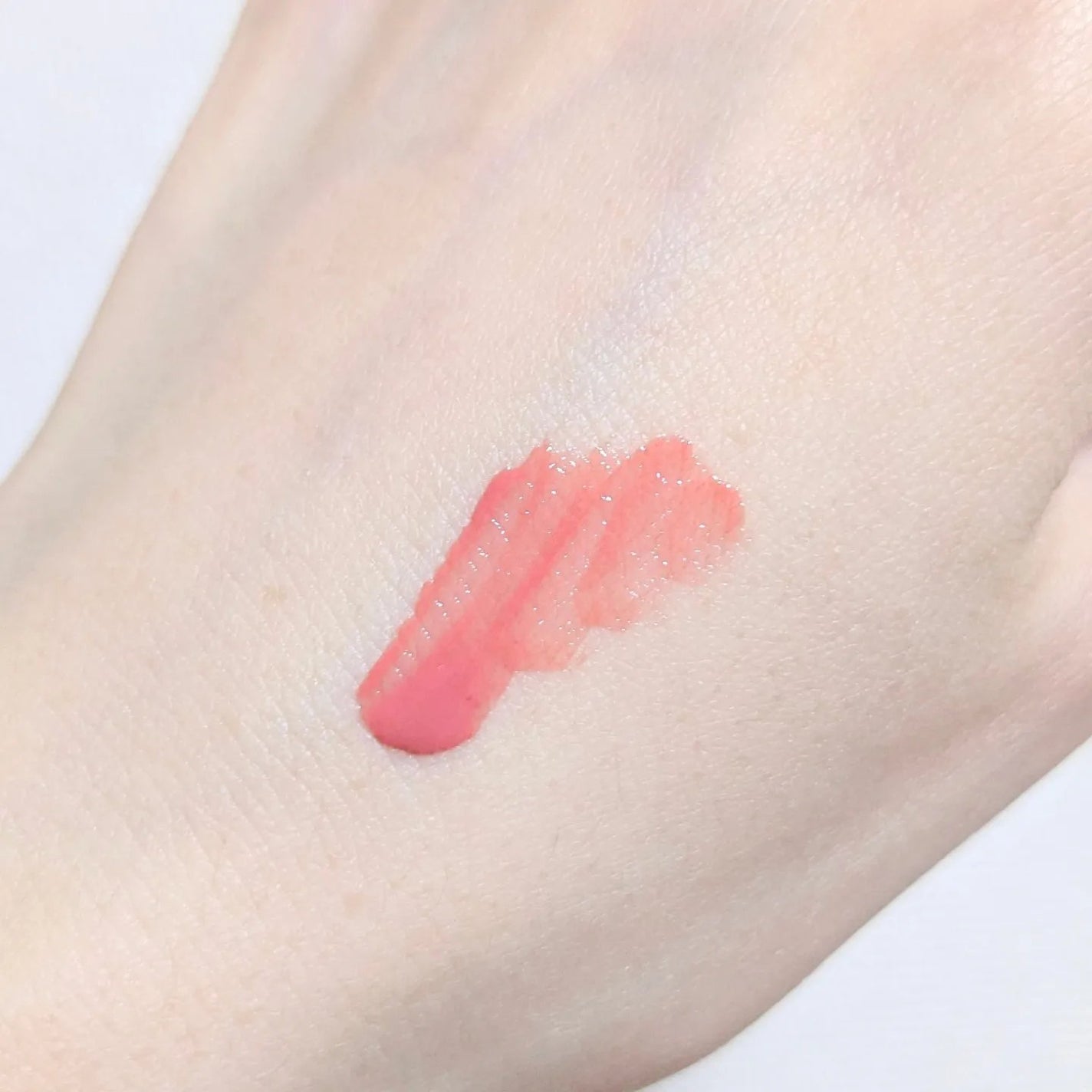 アップトゥーミー ハグマイリップ カラーロックプランパー/up2me/リッププランパーを使ったクチコミ(3枚目)