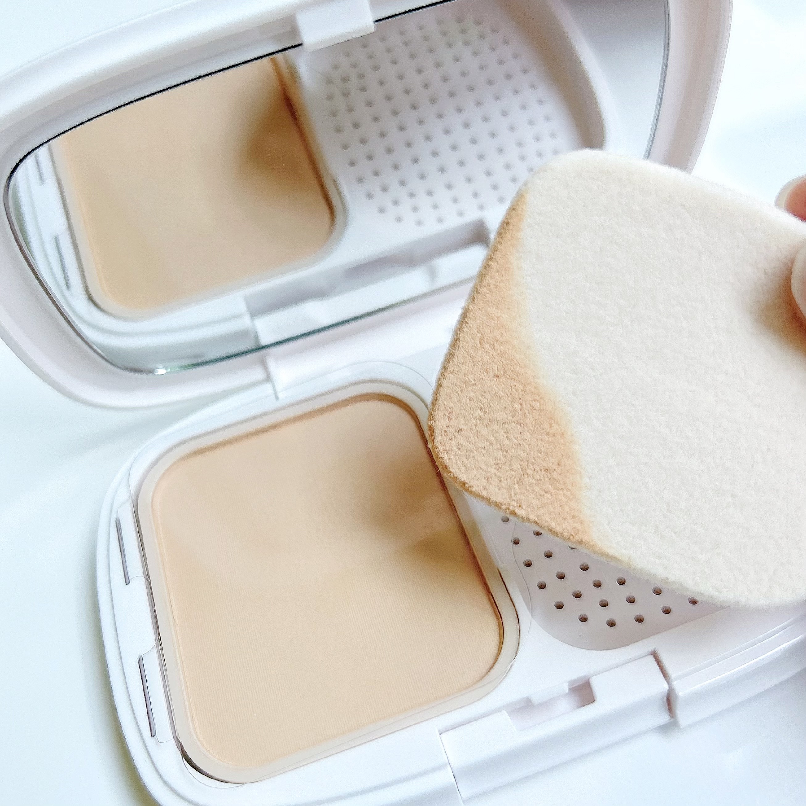 パウダーファンデーション/media luxe/パウダーファンデーションを使ったクチコミ（2枚目）