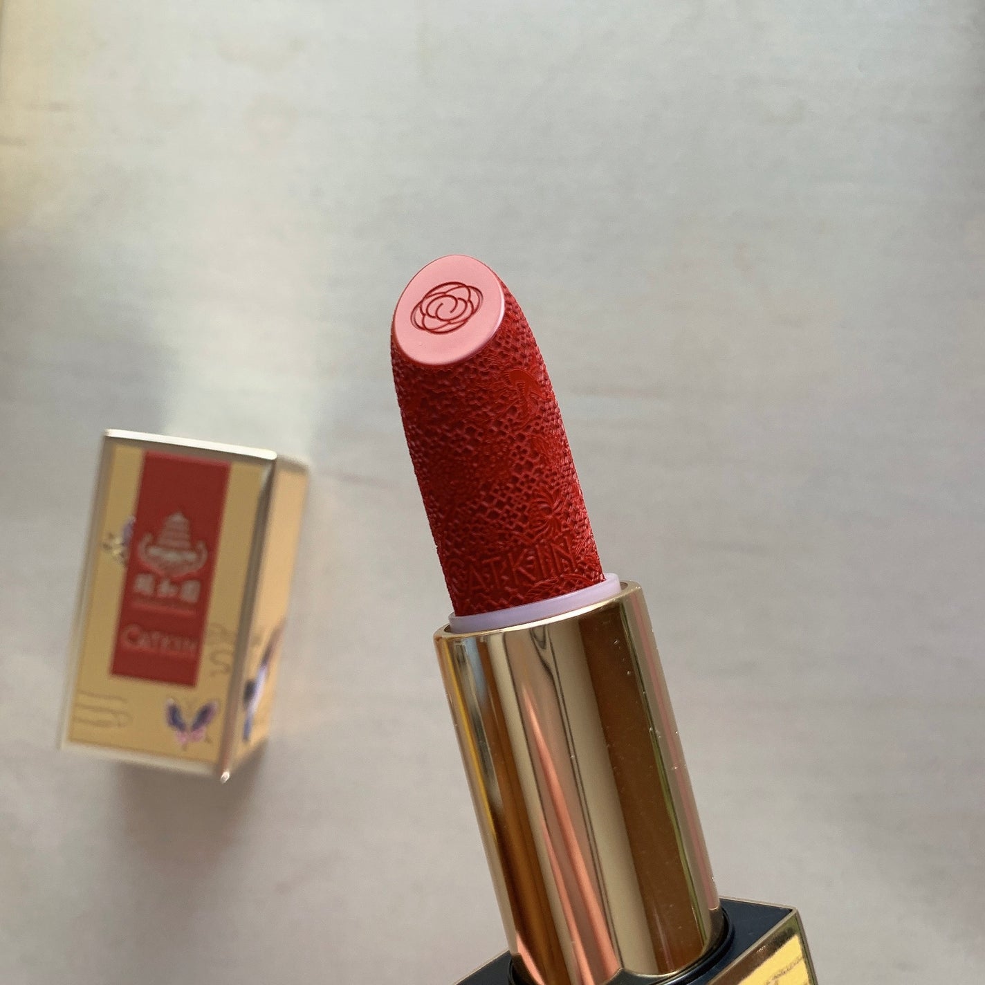 頤和園 コラボ 彫刻口紅/CATKIN/口紅を使ったクチコミ(5枚目)