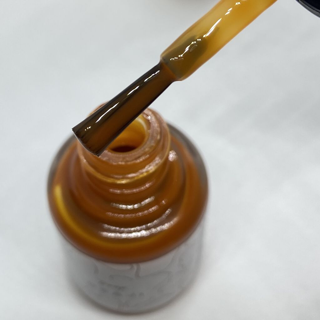 オサジ アップリフト ネイルカラー 20  Drop 〈ドロップ〉/OSAJI/マニキュアを使ったクチコミ（2枚目）