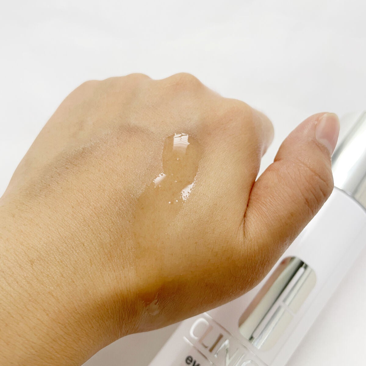 イーブン ベター ブライター エッセンス ローション/CLINIQUE/化粧水を使ったクチコミ(3枚目)