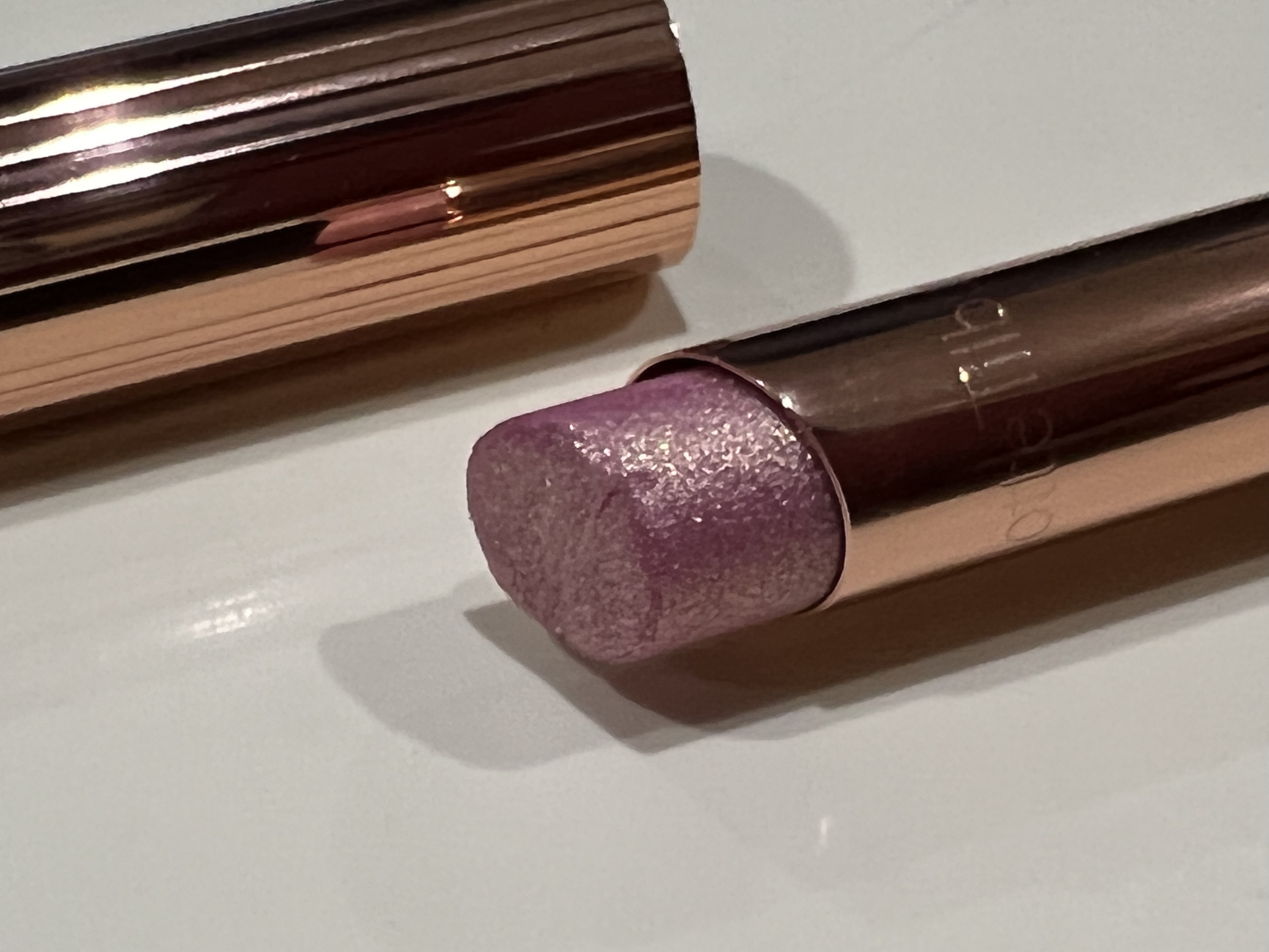 ピロートーク ダイヤモンド ラッキーダイヤモンド リップスティック/Charlotte Tilbury/口紅を使ったクチコミ（2枚目）