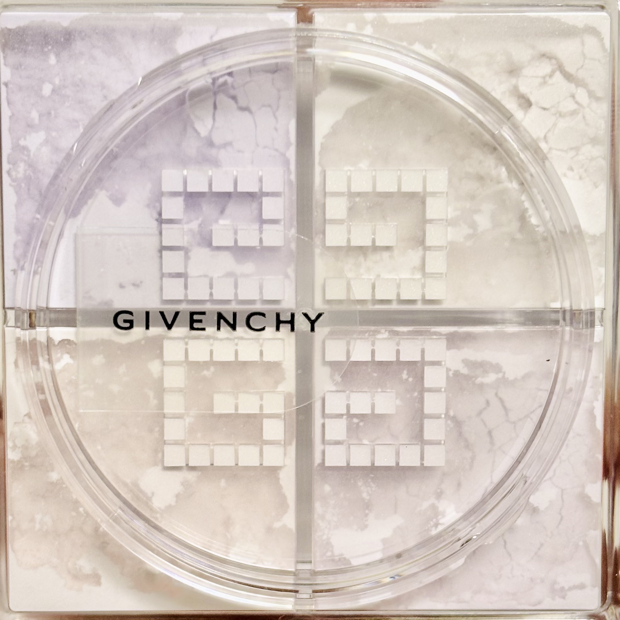 プリズム・リーブル/GIVENCHY/ルースパウダーを使ったクチコミ（2枚目）