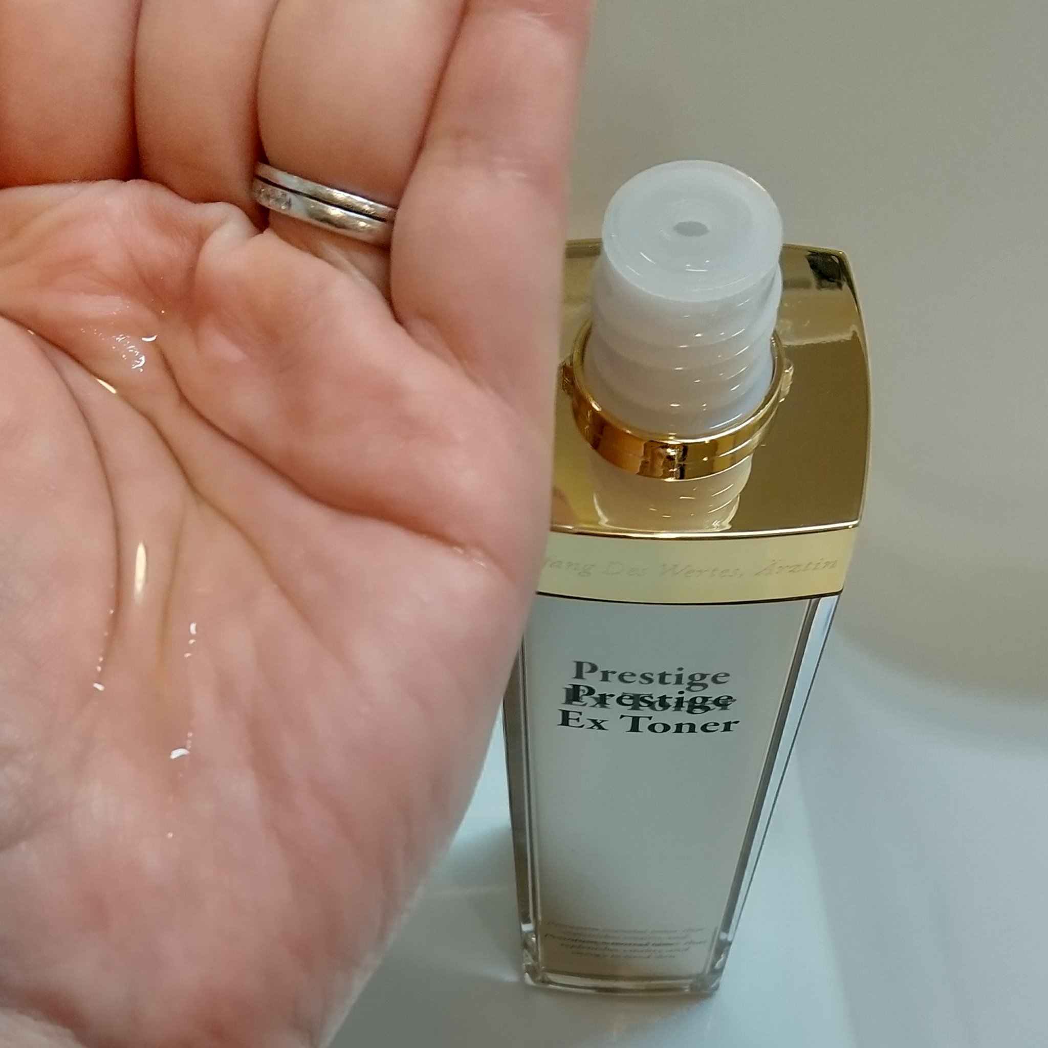 プレステージExトナー/エルツティン/化粧水を使ったクチコミ（3枚目）