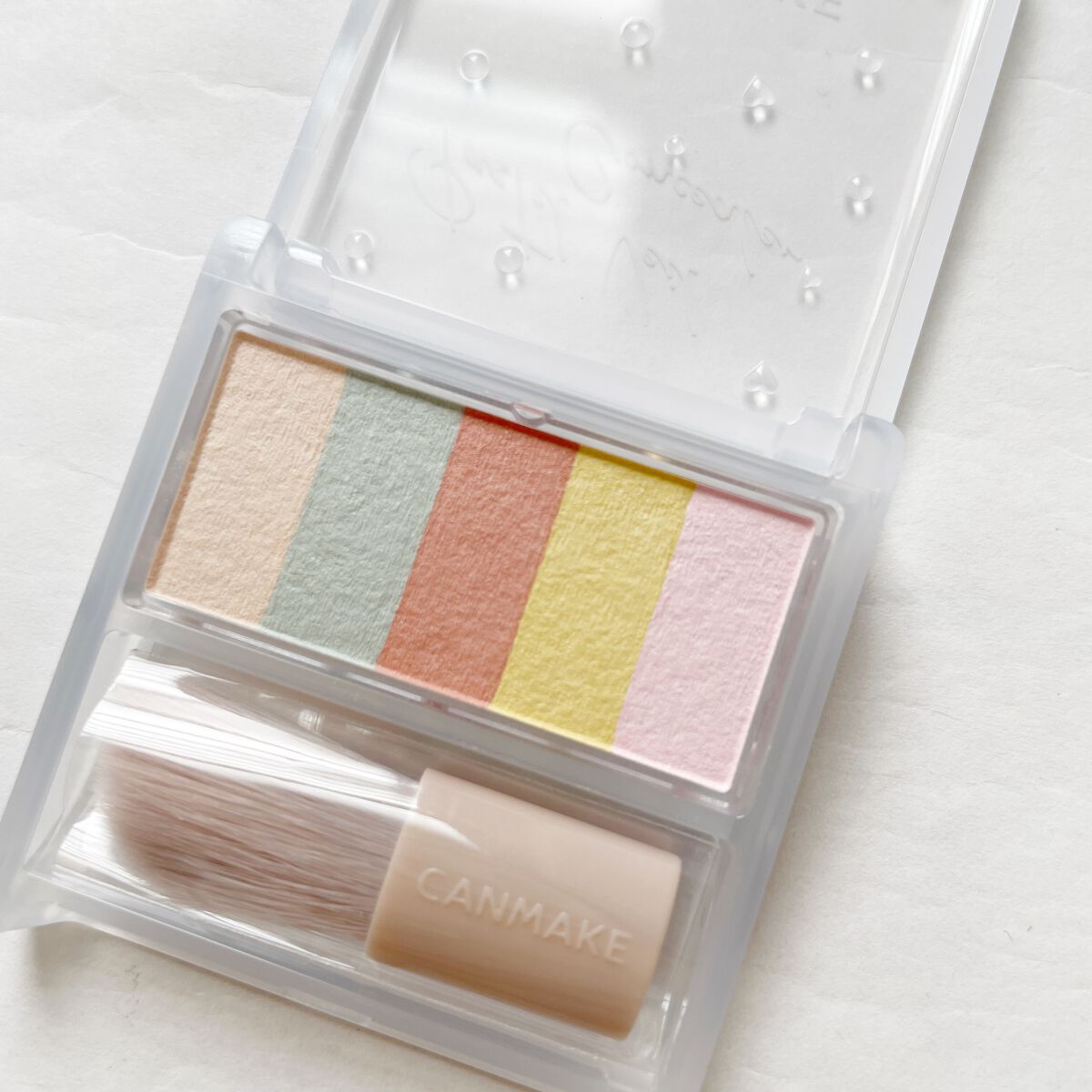 パステルヴェールコンシーラー/キャンメイク/パレットコンシーラーを使ったクチコミ（3枚目）