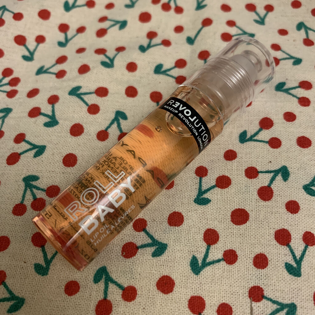 roll baby lip oil/MAKEUP REVOLUTION/リップグロスを使ったクチコミ（2枚目）